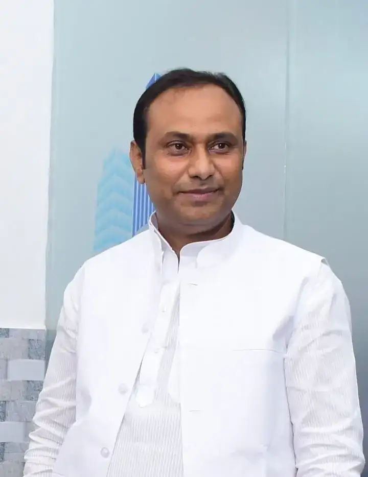 Waseem Siddiqui - Director, Awadh Construction & Interior